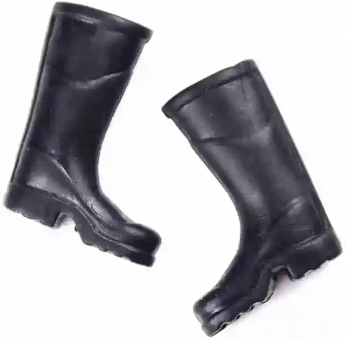 1Pair Black 1/12 Miniature Rubber Boots Dollhouse Garden Accessories，Dollhouse Accessories, Decorations