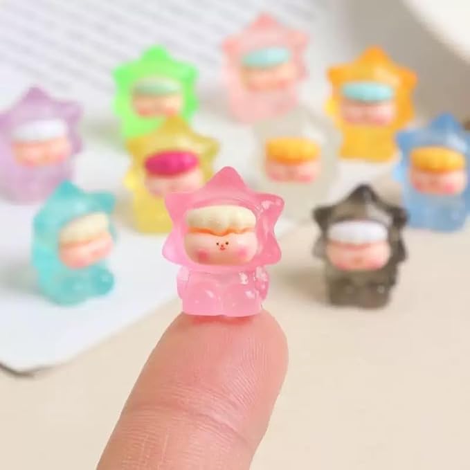 50 PCS Mini Glow-in-The-Dark Resin Star Blind Bag Set, Tiny Star Mystery Bags for Dollhouse Decor, Miniature Figures for Doll House Fairy Garden, Party Presents for Kids