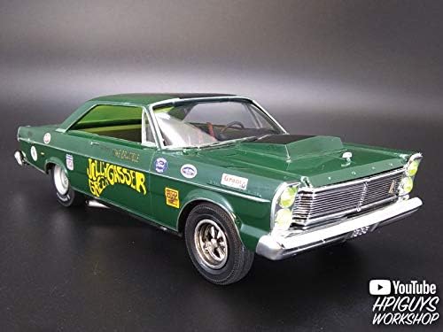 AMT 1965 Ford Galaxie Jolly Green Gasser 1:25 Scale Model Kit (AMT1192)