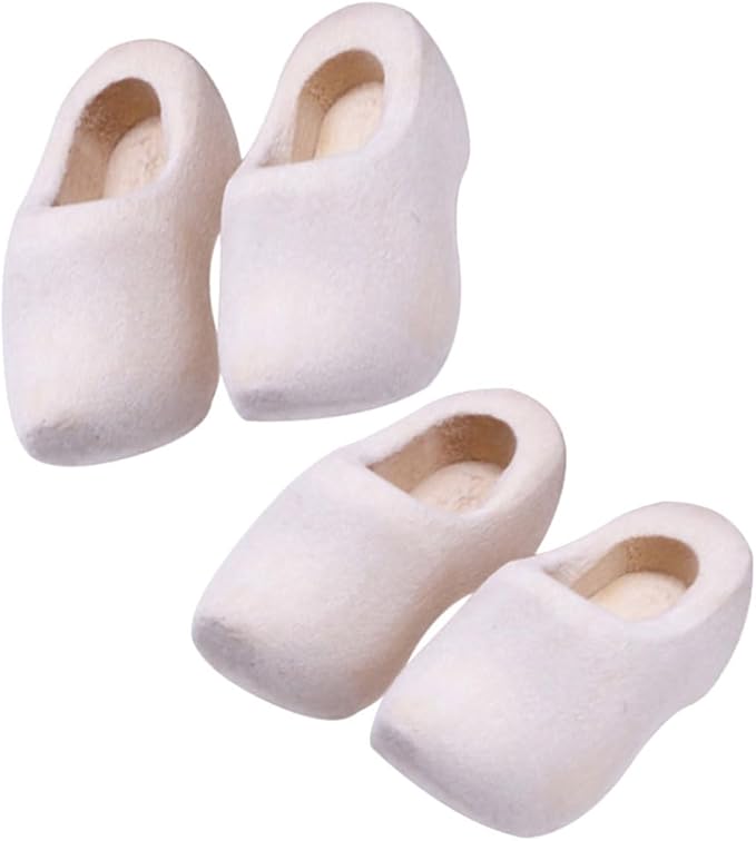 LUOZZY 2 Pairs Mini Wooden Shoes for DIY Crafts Miniature Wooden Shoes Blank Wooden Shoes Dollhouse Accessorie