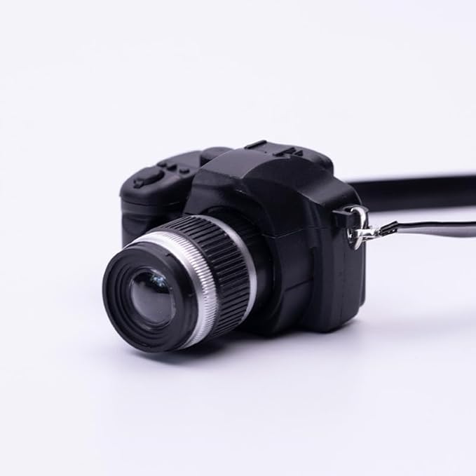 1Pc Black 1:4 Scale Mini Camera Prop Ornament Vintage Camera Model,Vintage Camera Prop,Miniature Camera,Prop Camera,Miniature Digital Camera Mini Decoration Accessories，Dollhouse Accessories(WFA1141)