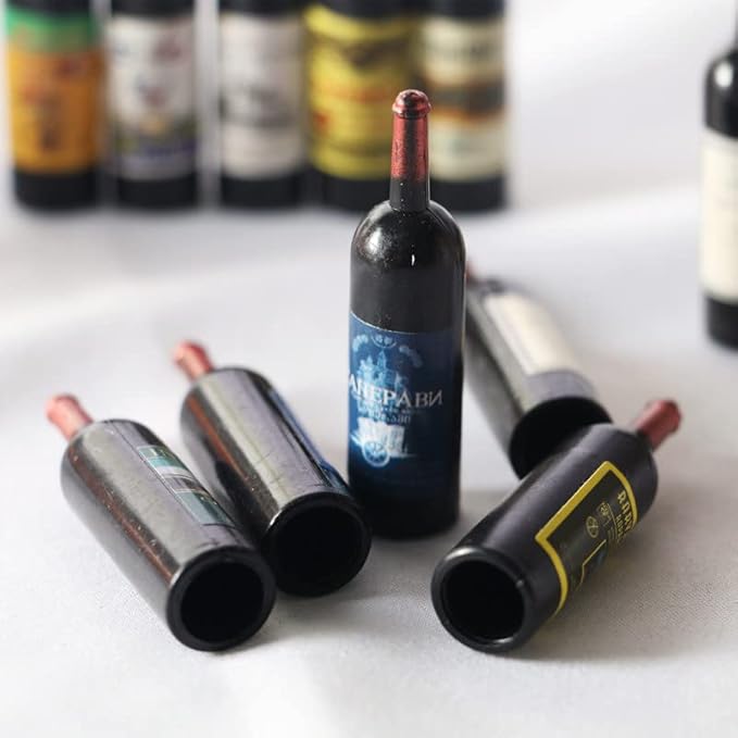SXFSE Dollhouse Decoration Accessories, 1:12 Dollhouse Ornament 5 Pcs Mini Red Wine Bottle (Random Pattern)