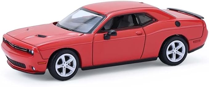 Greenlight Collectibles 13370-D Muscle Series 30-1:64 Scale Diecast Model - 2016 Dodge Challenger RT – Torred