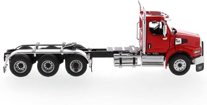 Diecast Masters Western Star 49X SB Tridem Tractor - Viper Red | Opening Hood, Doors with Cab Interior 1:50 Scale Model Semi Trucks 71085
