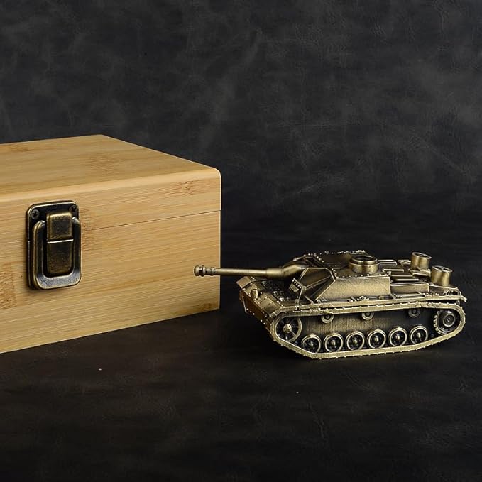 1:72 German Stug III Ausf.G Assault Gun Tank All-Metal die-Casting Model Military Model Furniture for Display (Bronze)