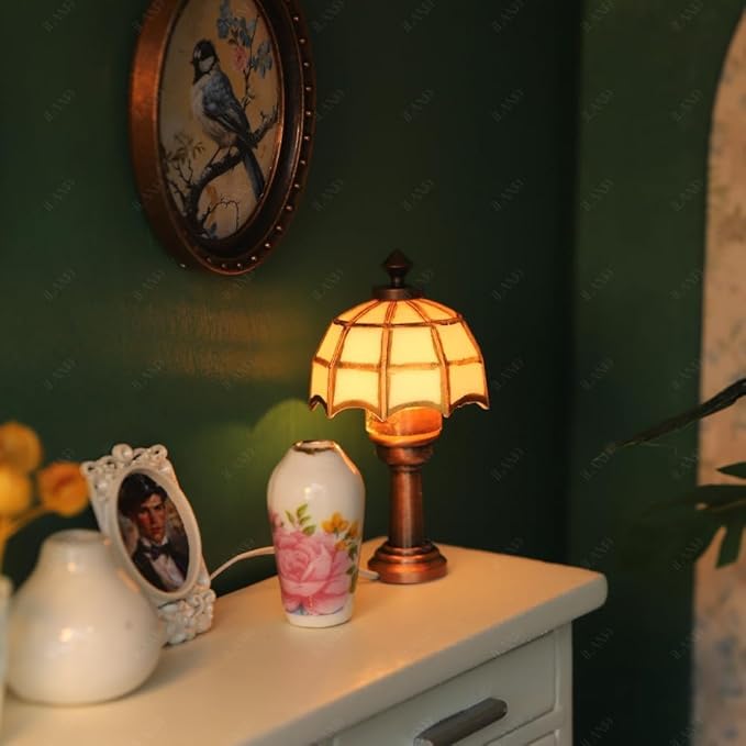 iLAND 1/12 Scale Accessories of Dollhouse Lights, Classic Miniature Lamp for Dollhouse Decoration, Elegant White Lattice Table Lamp w/Plug