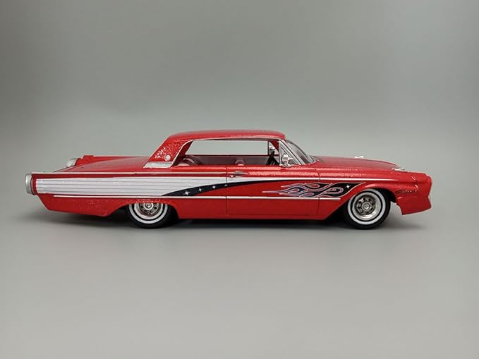AMT - 1961 Ford Galaxie Hardtop (AMT1430)
