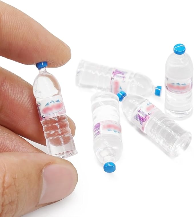 Odoria Dollhouse Water Bottles Miniature: 1/6 Scale Mineral Water for Kitchen Restaurant - Mini Drinking Bottle Accessories 5Pcs