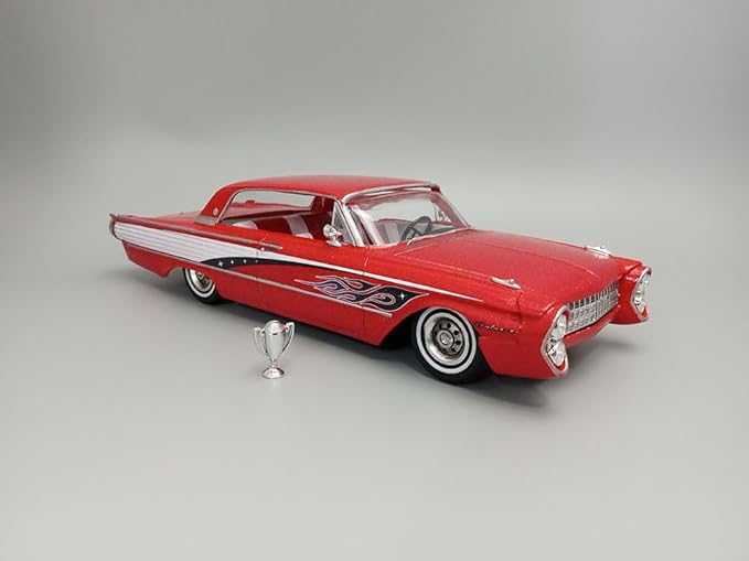 AMT - 1961 Ford Galaxie Hardtop (AMT1430)