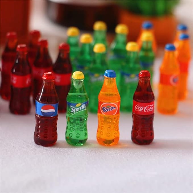 Dollhouse Decoration Accessories, 1:12 Dollhouse Ornament 4 Pcs Mini Simulation Bottled Cola Soda Drink