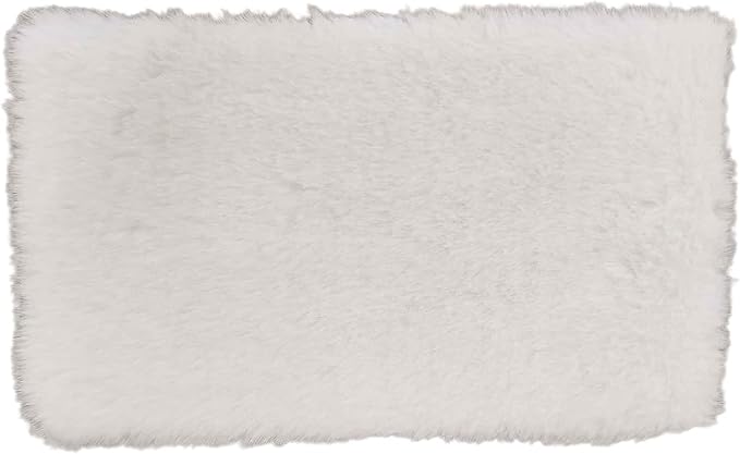 Miniature Square White Rug, Soft Carpet Decor for 1/12 Scale Dollhouses, Lightweight and Decorative Accessory for Doll House Interiors