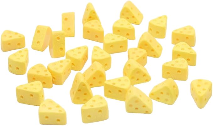 30 Pcs Miniature Kitchen Food Cheese Simulation Triangle Cheesecake Food Figurines for Mini House Kitchen Decoration Set a