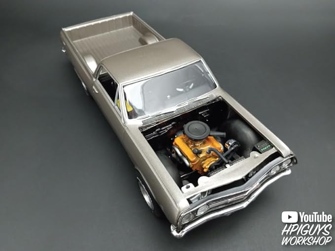 AMT 1965 Chevy El Camino w/Camper 1:25 Scale Model Kit