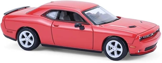 Greenlight Collectibles 13370-D Muscle Series 30-1:64 Scale Diecast Model - 2016 Dodge Challenger RT – Torred