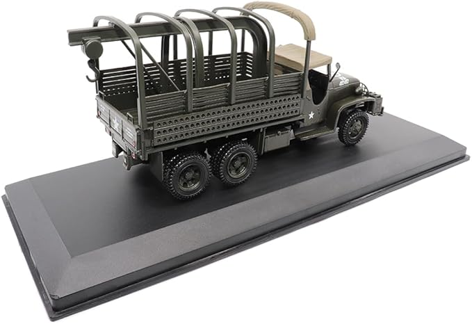 1:43 Scale GMC CCKW-353 Wrecker - Militaria Diecast by Motorcity Classics