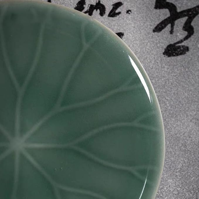 Small Jewelry Tray,Lotus Leaf Shape Decorative Ring Dish, Ceramic Green Porcelain Plate Dish Miniature Container for Jewelry Personal Items Incense Holders Trays Home Decoration Gifts