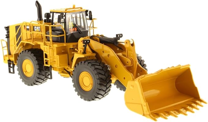 Diecast Masters Caterpillar 988K Wheel Loader High Line Series Vehicle