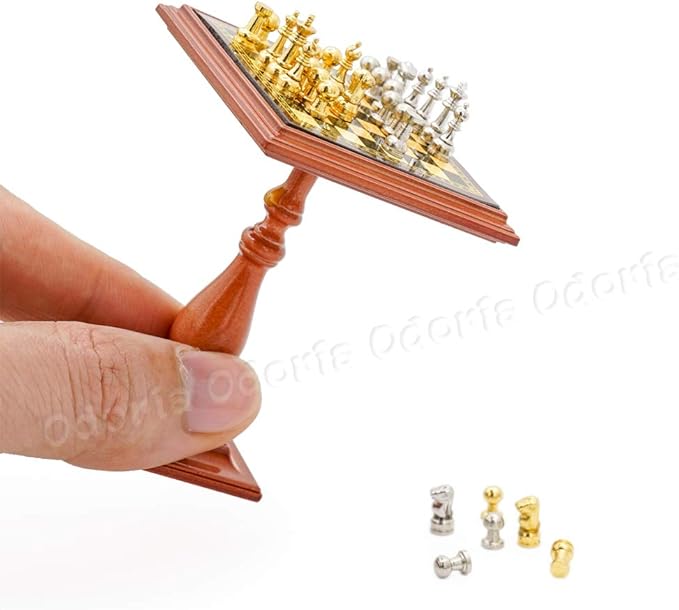 Odoria 1/12 Miniature Chess Games with Magnetic Table Dollhouse Decoration Accessories