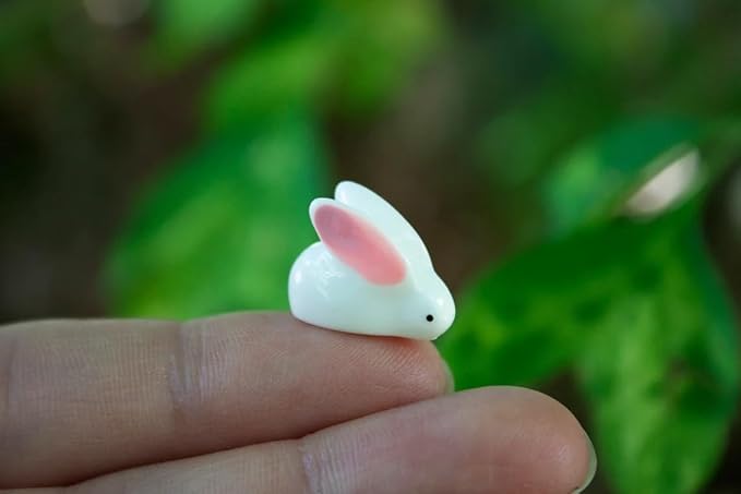 Mini Terrarium Rabbit, Dollhouse Miniature Tiny White Rabbit with Pink Ear, Terrarium Fairy Garden Dolls Toy, Mini Micro Landscaping Decoration (5 PCS)