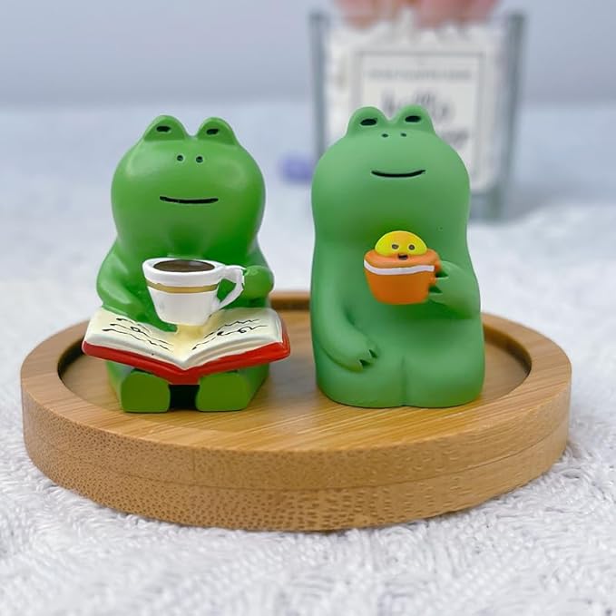 Miniature Frog Figurine Statue, Help Relax Enjoying Tea Time Mini Frog Cat Collection Desk Ofiice Bedroom Decor, Healing Heart Good Mood Indoor Home Decorations with Gift Box -Wood Chair Tea Time