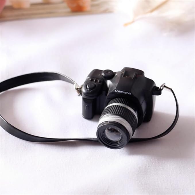 Miniature Camera 1:4 Scale Mini Prop Ornament Vintage Model Mini Decoration Accessories Photography Props