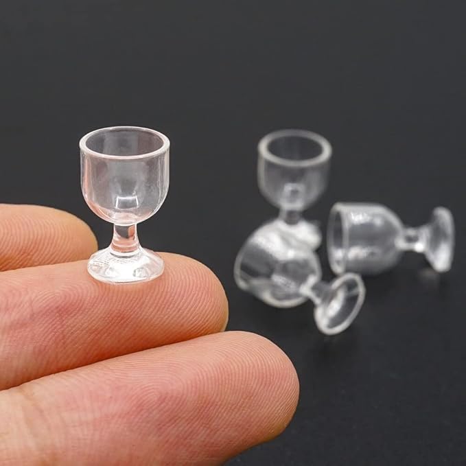 Odoria 1/12 Miniature Wine Bottles 6Pcs and Empty Wine Glasses 12Pcs Dollhouse Decoration Accessories