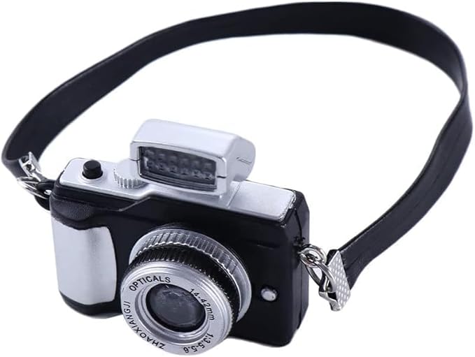 Photography Theme 1:4 Scale Miniature Camera Prop – Vintage & Digital Mini Camera Model for Dollhouse Accessories, Desktop Ornament, Miniature Display, Creative DIY Projects, Home Collectible Decor（A）