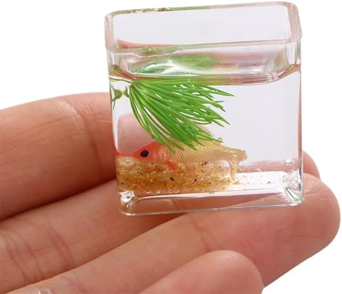 2Pcs Miniature Fish Bowl, 1: 12 Dollhouse Miniature Glass Goldfish Tank Desktop Dollhouse Ornaments for Garden Scene Decor Accessories