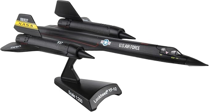 Daron Postage Stamp NASA YF-12 (SR-71 Blackbird) (1:200) PS5389-1
