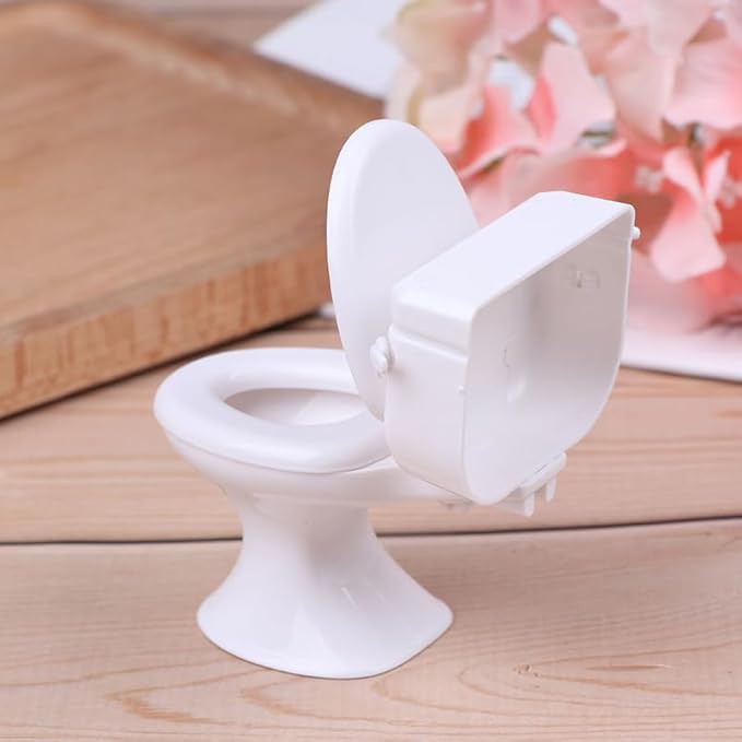 White Dollhouse Miniature Bathroom Toilet, Vintage Style Furniture Accessory, Miniature Classic Bathroom Toilet Tiny Cake Topper Bathroom Furniture Dollhouse Accessories