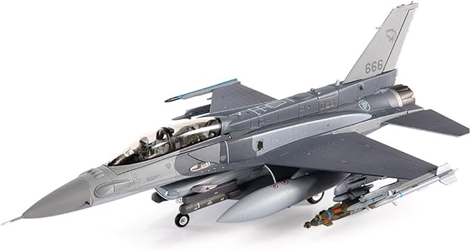 Motor city classics 1:72 Scale Diecast | F-16D Fighting Falcon Republic of Singapore Air Force, 145th Fighter Squadron, 2015 | JCW-72-F16-019 | JC Wings