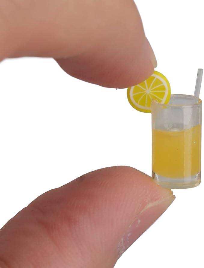 LBEC Miniature Lemonade Glasses, Resin Pack of 20 Dollhouse Lemonade Glasses for Decoration