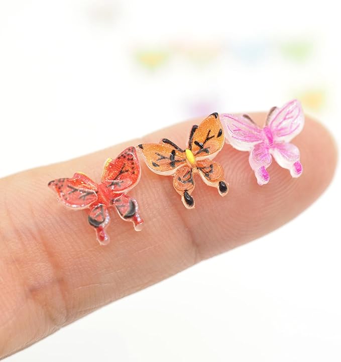 100 PCS Tiny Decorative Resin Butterfies Mini Artificial Animal Models -Neatly Organized in a Plastic Storage Box for DIY Handmade mini House Miniature Landscape （10 Colors Mixed ）