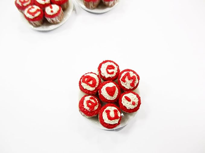 Dolls House Miniature Food Plate Valentine Cup Cake Handmade Supply Charms 13687