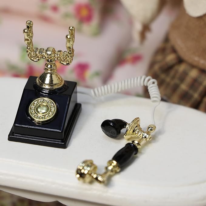 Dollhouse Telephone 1:12 Miniature Vintage Rotary Phone Model Desk Decoration Retro Mini Accessorries for Artificial House Living Room Scene (Black)