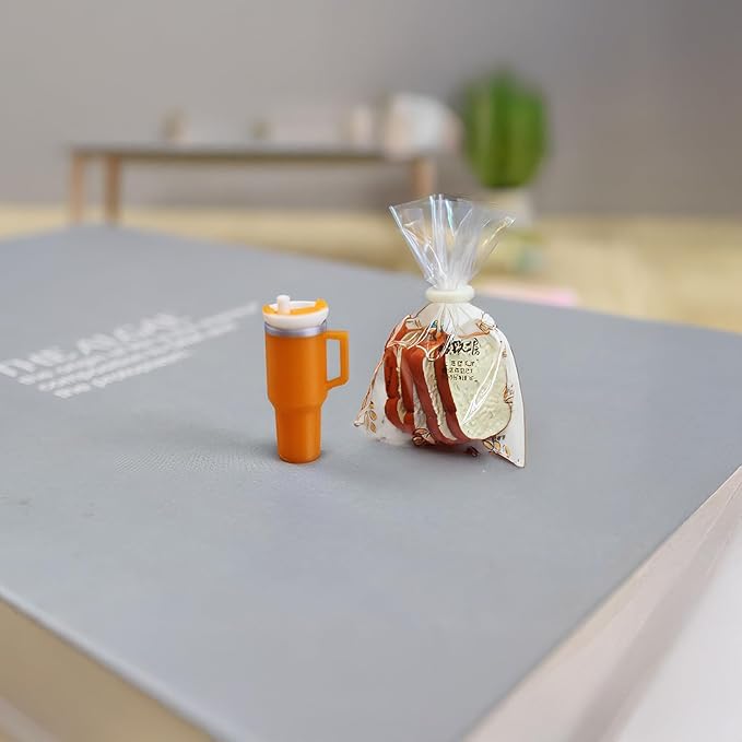Miniature Drink Cup & Toast Set, Realistic Dollhouse Miniatures, Mini Tumbler with Detachable Lid & Straw, 1/12 Scale Food for Dollhouse Décor (Orange)
