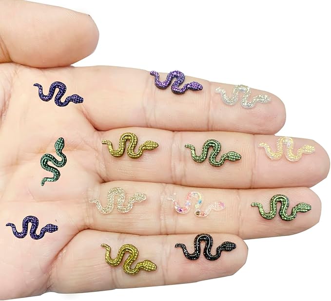 200PCS Mini Snake Decor for Dollhouse Resin Tiny Snakes for Crafts Micro Miniature Snakes for Fairy Garden Dollhouse Micro Landscaping Decoration