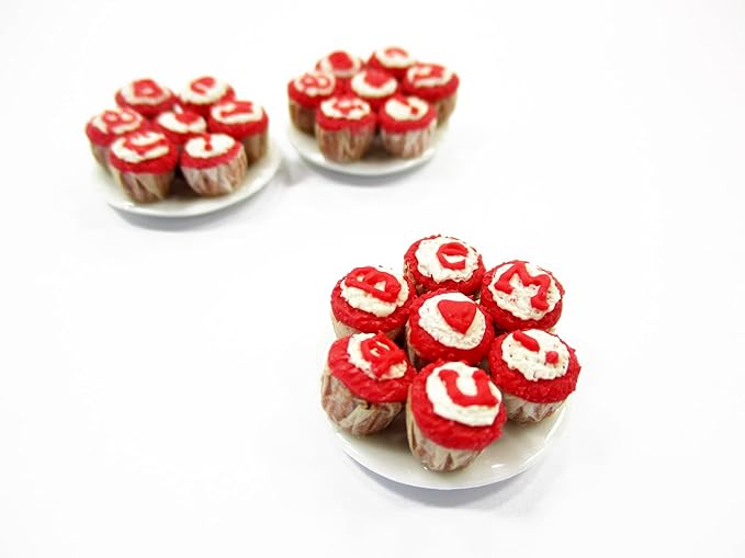 Dolls House Miniature Food Plate Valentine Cup Cake Handmade Supply Charms 13687