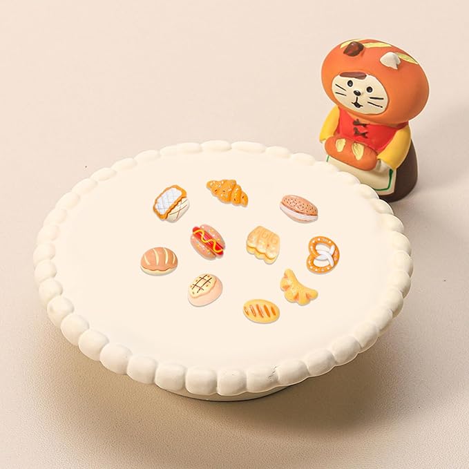 100 Pieces Mini Bread for Dollhouse Miniatures Mini Food for Crafts Tiny Resin Things for Dollhouse Mini Kitchen Micro Landscaping Decoration
