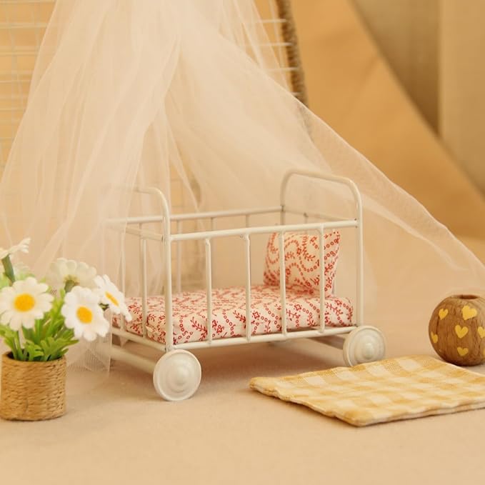 Funky Mini House 1:12 Dollhouse Mini Crib with Bedding - Smooth Rolling Wheels, for Miniature Enthusiasts, Dollhouse Interior Decor