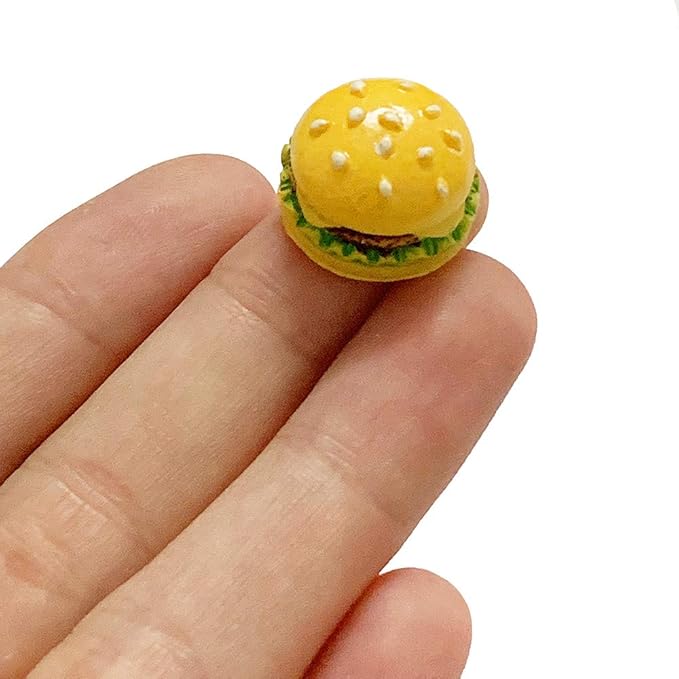 Miniature Food Drinks Toys 110pcs Mixed Resin Pizza Hamburgers French Fries Wine Decoration Tableware Doll house for Adults Childrens Pretend Play Kitchen Cooking Game Birthday Party Present