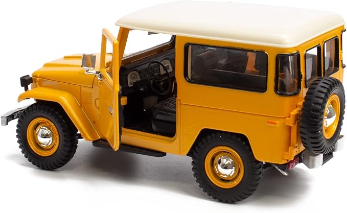 Motormax All Star Toys Exclusive Toyota Land Cruiser FJ40 Yellow 1/24 Diecast Model 79323 FJ40 J40