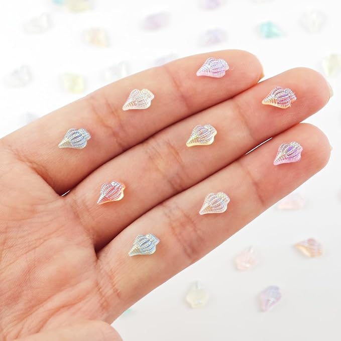 200 Pieces Tiny Conch Decor for Crafts Dollhouse Miniatures Resin Micro Conch Ocean Decorations for Dollhouse Fairy Garden Micro Landscaping Decoration