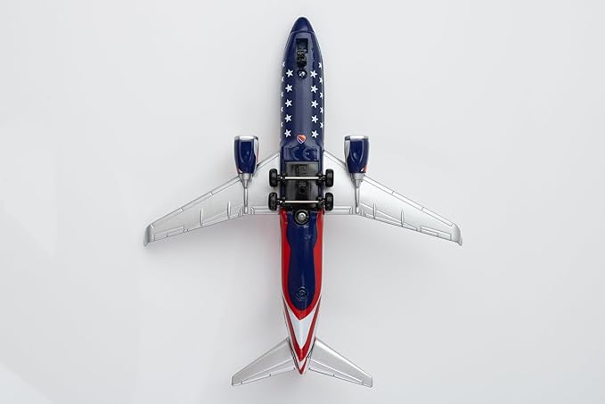 Daron Toy Airplane – Southwest Freedom One Livery – Die-Cast Metal Model Airplane with Plastic Parts, Officially Licensed Collectible Toy for Kids Ages 3+