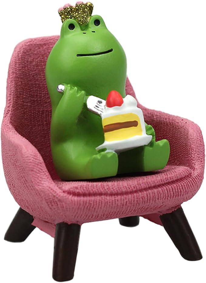 Miniature Frog Eating Cake Figurine - Funny Shelf Desk Decoration - Perfect Cute Frog Gift (Pink Sofa)