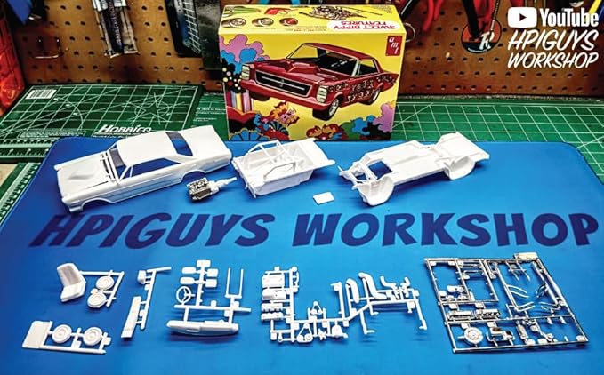 AMT 1966 Ford Galaxie Sweet Bippy 1:25 Scale Model Kit