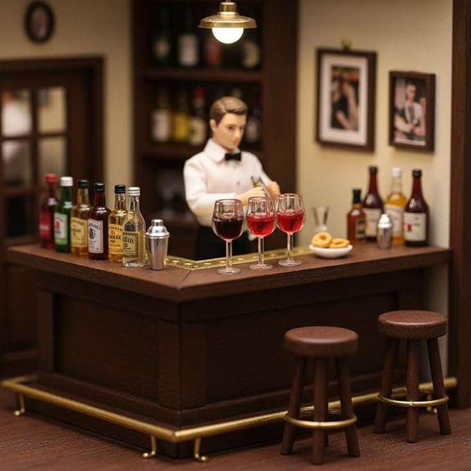 LUOZZY 20 Pcs Miniature Dollhouse Wine Glasses 1: 12 Scale Mini Champagne Wine Glasses Dollhouse Accessories