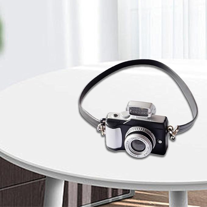 2Pcs Miniature Camera 1:4 Scale Mini Camera Prop Mini Camera Ornament Vintage Camera Model Digital Camera Mini Decoration Accessories Photography Props