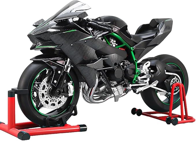 1/6 Scale Alloy Dynamic Motorcycle Model with Ignition System and Smoke Spray, Die-cast Motorcycle Gift for Adult Collectors & Enthusiasts