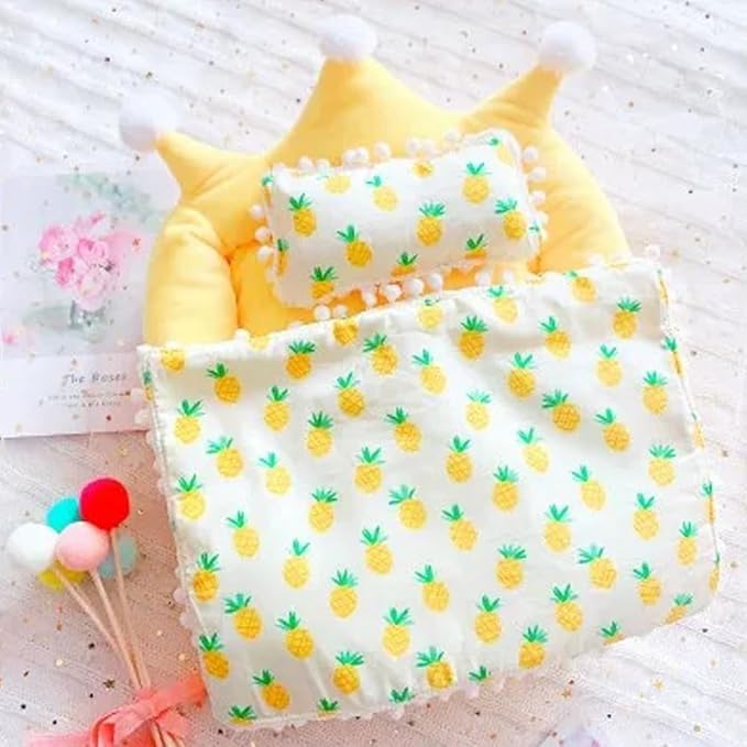 Mini Bed for Labubu Sofa, Doll House Furniture for Labubu Bedroom, Cute Doll Bed with Pillow and Blanket for 17cm Doll, Dollhouse Accessories for Labubu Decor or Collectors (Pineapple)